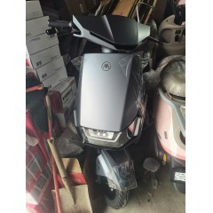 新款爱玛凯峰正品96伏高速智能款男士女士通用电动摩托车