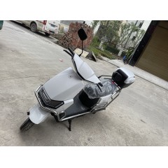 新款爱玛凯峰正品96伏高速智能款男士女士通用电动摩托车