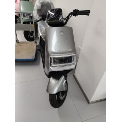 爱玛卫士电动车旗舰店72V 21.8AH 长续航电瓶车代步电动轻便摩托车