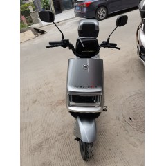 爱玛卫士电动车旗舰店72V 21.8AH 长续航电瓶车代步电动轻便摩托车